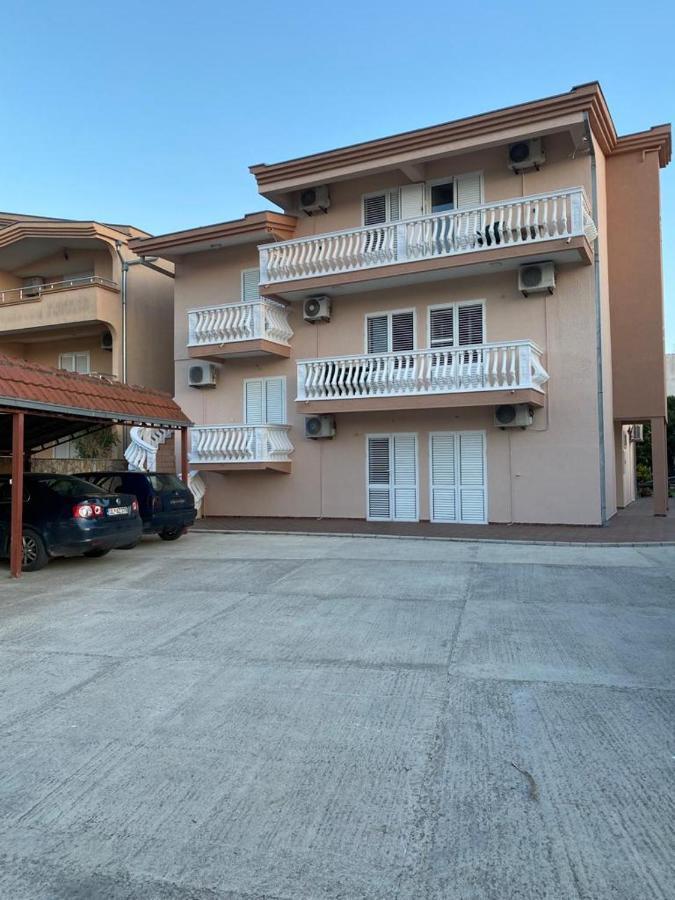 Apartamento Curani House Ulcinj Exterior foto